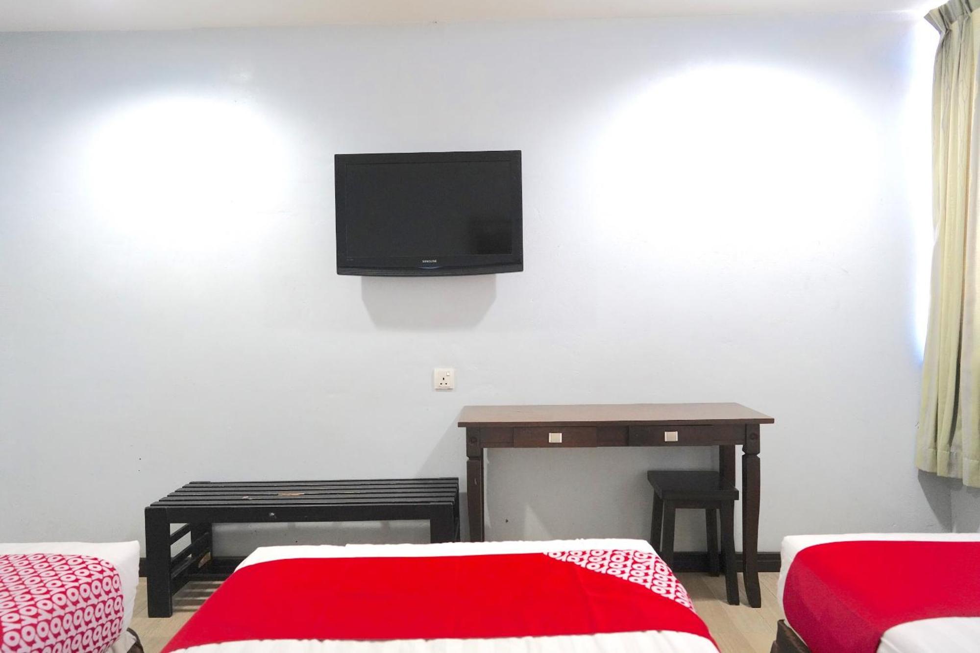 Super Oyo 89544 Utama Inn Bintulu Exterior photo