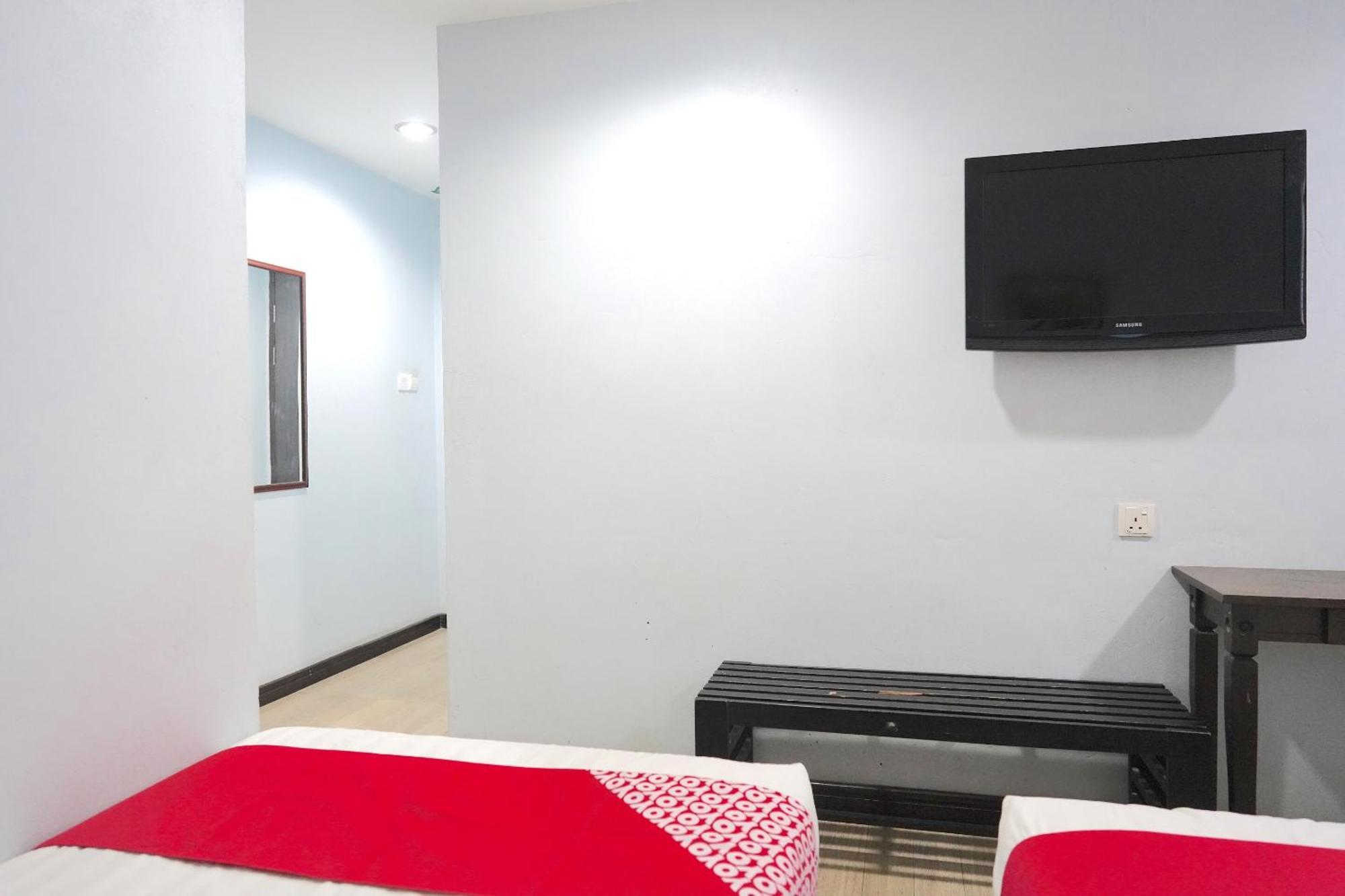 Super Oyo 89544 Utama Inn Bintulu Exterior photo
