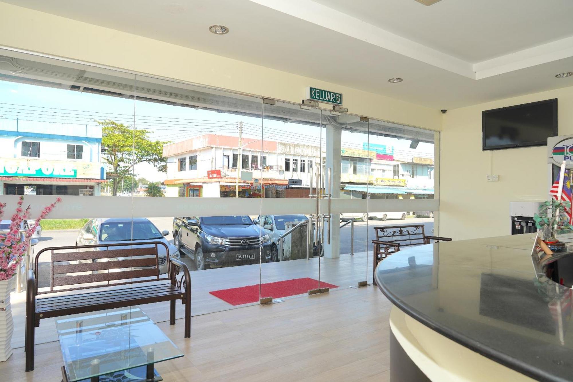 Super Oyo 89544 Utama Inn Bintulu Exterior photo